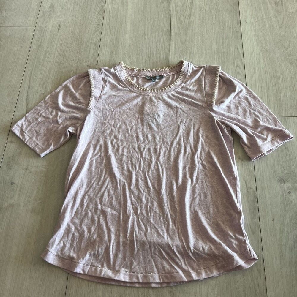 Wit & Wisdom women top size M